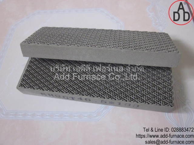 SH2GT 46.5x133x13mm honeycomb ceramic 1